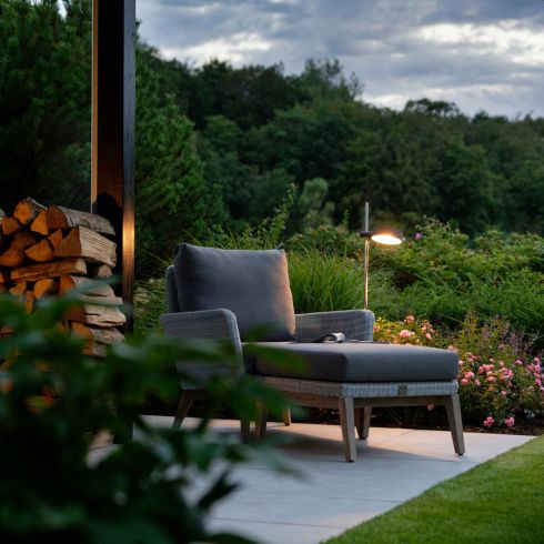 84825K3 - BEGA UniLink Ortsveränderliche Gartenleuchte, grafit